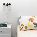 Apartment 2 Bedroom Cozy In *