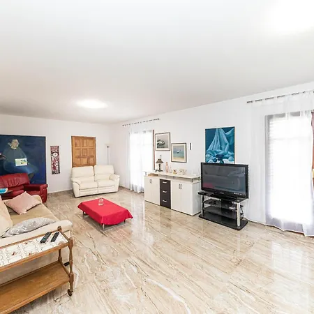 Apartment Awesome In With Kitchen Trogir