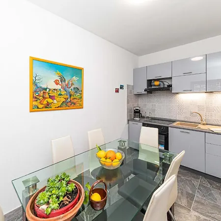 Apartment Awesome In With Kitchen *