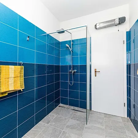 Apartment Awesome In With Kitchen Trogir