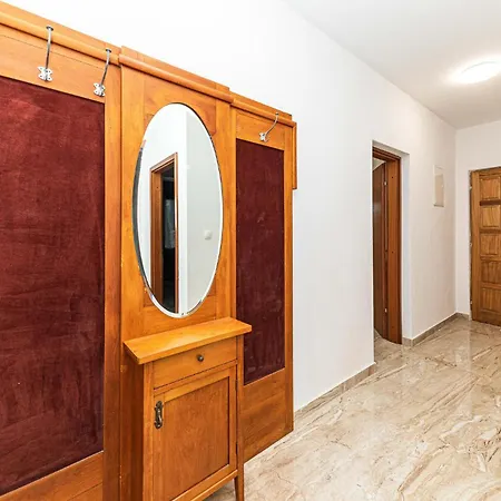 Awesome In With Kitchen Trogir