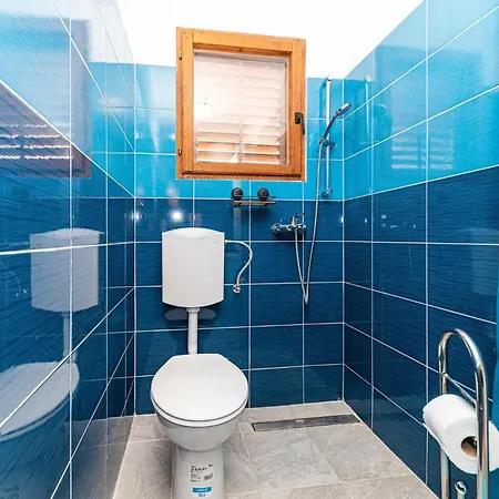 Awesome In With Kitchen Apartment Trogir